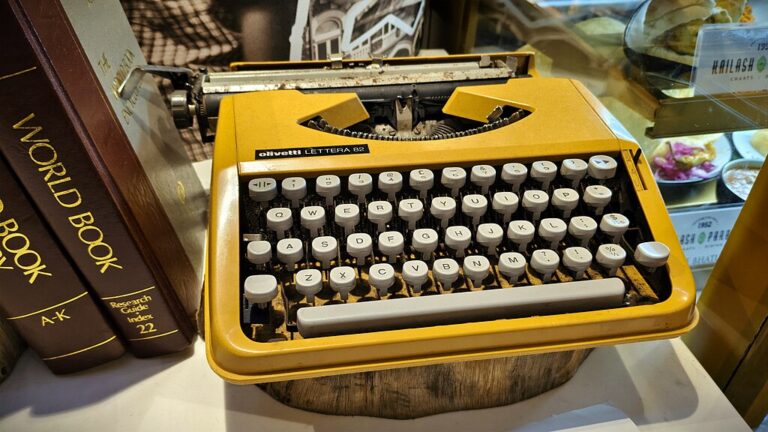 Two Poems by Yvette Neisser